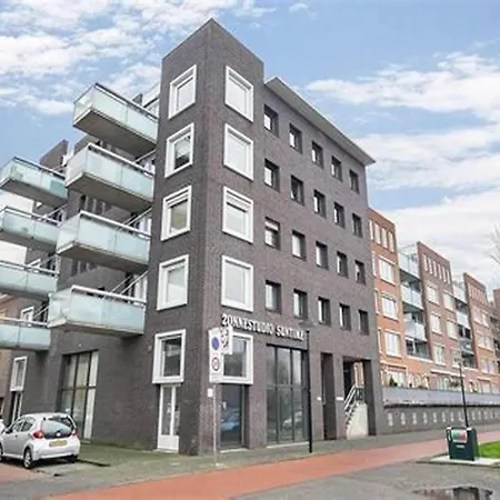 Stylish By The Seafront