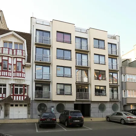 Stylish By The Seafront 米德尔克尔克